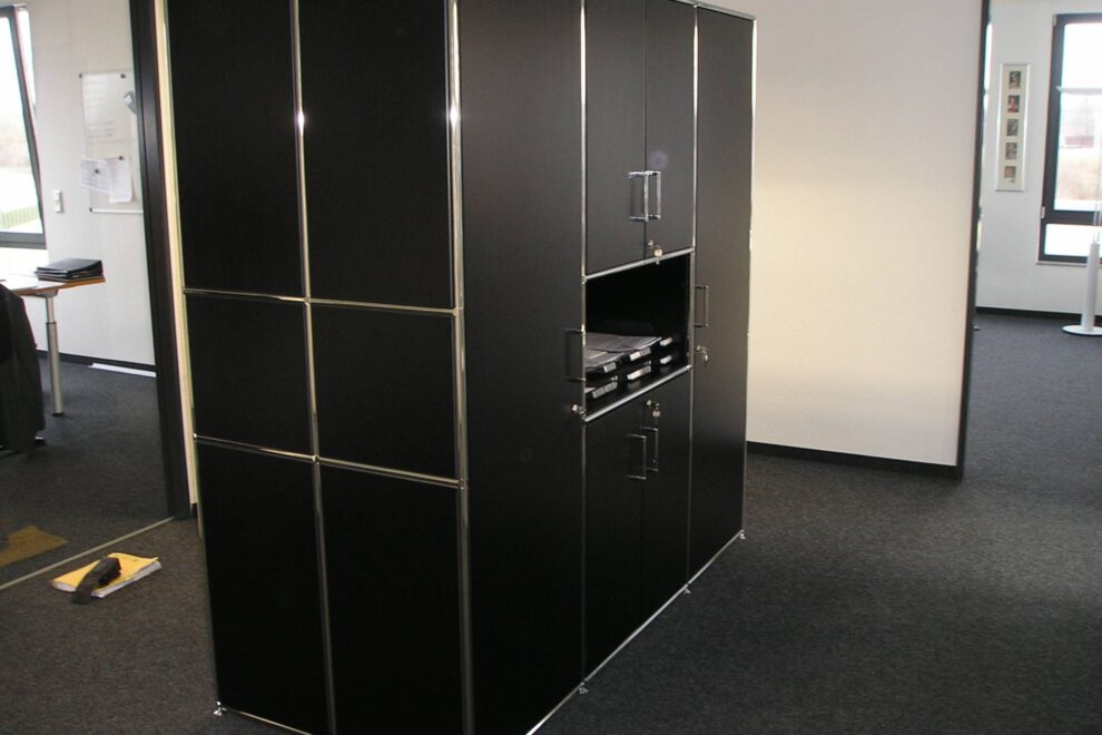 Büroschrank