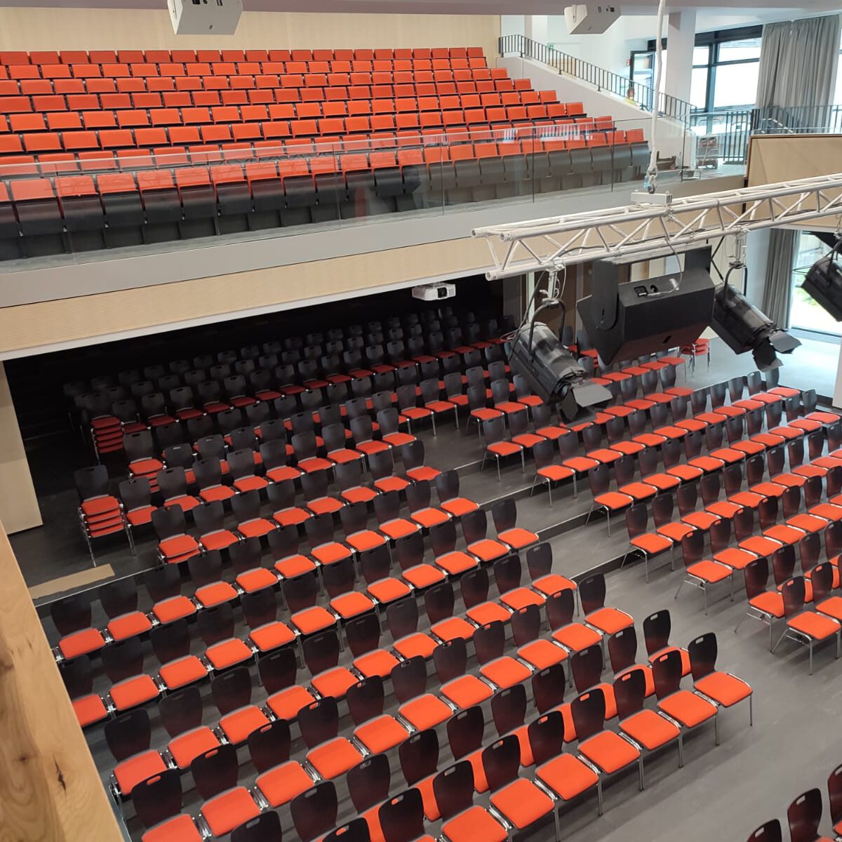 Werner-Heisenberg-Gymnasium